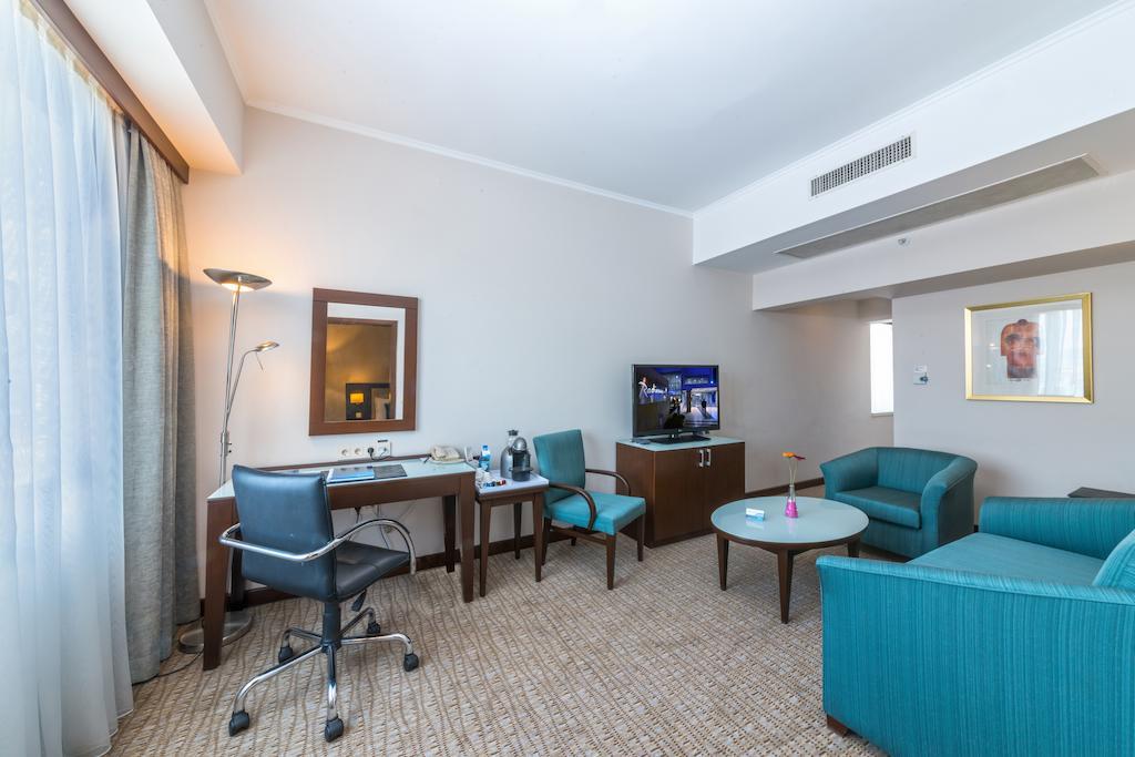 Radisson Blu Ankara Ξενοδοχείο Εξωτερικό φωτογραφία